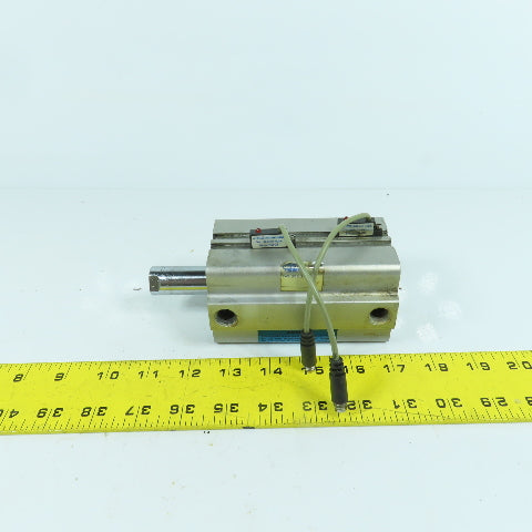 Fabco Double Acting Pneumatic Air Cylinder 70mm Stroke 52mm Bore 20mm Rod