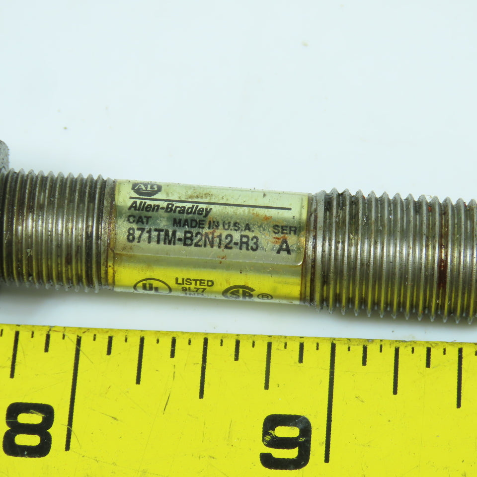 Allen Bradley 871TM-B2N12-R3 Ser A Inductive Proximity Sensor 40-250V Lot Of 2