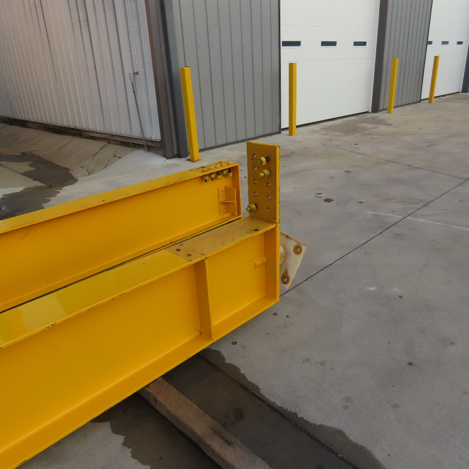 Gorbel 1/2 Ton Pillar Mount Cantilever Jib Crane 28' Span 26' Tall 24' Head Room