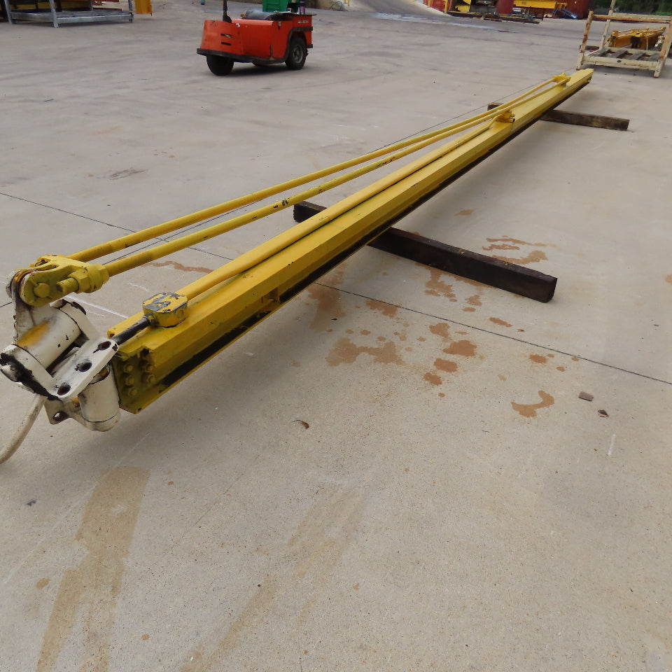 500Lbs. Capacity Overbraced Wall Mount Jib Crane 25'-6" Span 23' Travel