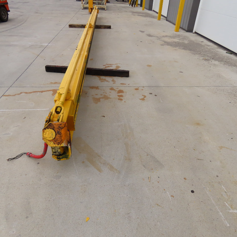 Abell-Howe 1/4 Ton Wall Mount Overbraced Jib Crane 23' Span 21'6" Travel