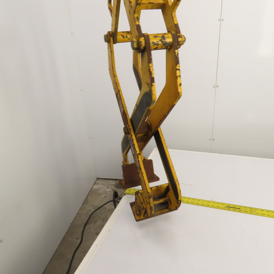 Letellier Material Handling Die Lifting Tongs 1000 LB Lift Capacity 22" Open