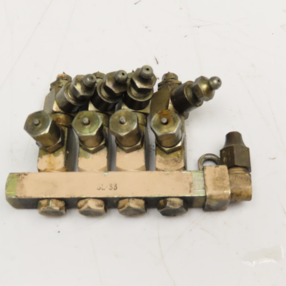 Lincoln SL-33 4 Line Lubrication Metering Device