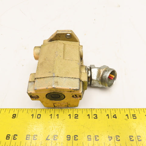Ross W1614A2927 Pneumatic Directional Valve 120V Coil