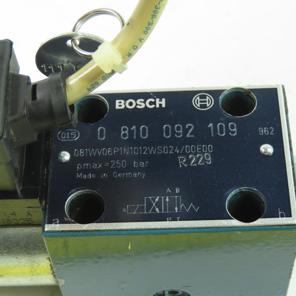 Bosch 0 810 092 109 081WV06P1N1012WS024/00E00 Hydraulic Directional Valve 250Bar