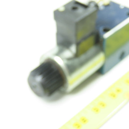 Bosch 0 810 092 109 081WV06P1N1012WS024/00E00 Hydraulic Directional Valve 250Bar