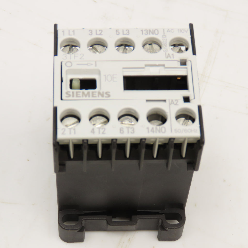 Siemens 3TF2010-0AG2 Size 00 3 Pole Contactor 1NO 600V 5Hp 110V Coil