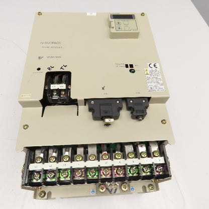 Yaskawa SGDB-60VDY6 Servo Pack 200-230V 3Ph 0-230V Output 4.4kW