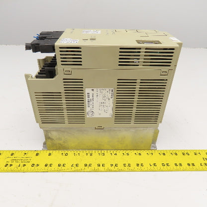 Yaskawa SGDB-10VD Servo Pack 200-230V 3Ph 0-230V Output 0.85kW