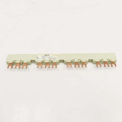 AEG 910-293-207 600V 65A Bus Bar Type MBS 25 Manual Motor Controllers