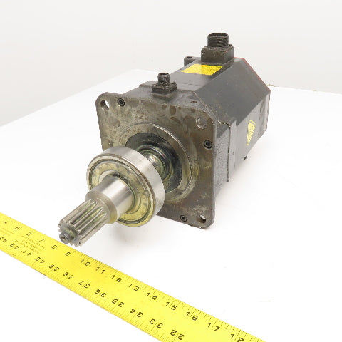 Fanuc A06B-0267-B605 4.3kW 2000RPM 179V AC Servo Brake Motor W/ Pulsecoder