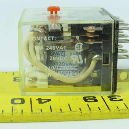 Omron LY4I4N 240VAC Relay 110/120V AC Coil  14-Pin Lot Of 3