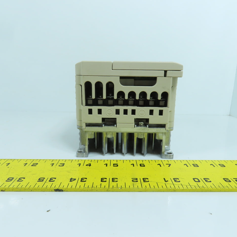 Yaskawa CIMR-JU4A0002BAA 2.1/1.8A AC VFD Drive 380-480V Input 3PH