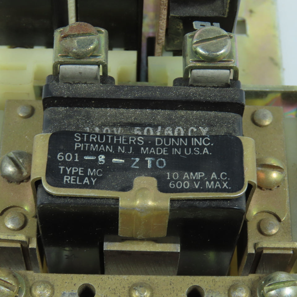 Struthers-Dunn 601-8-ZTO 10A 600V Control Relay 120V Coil