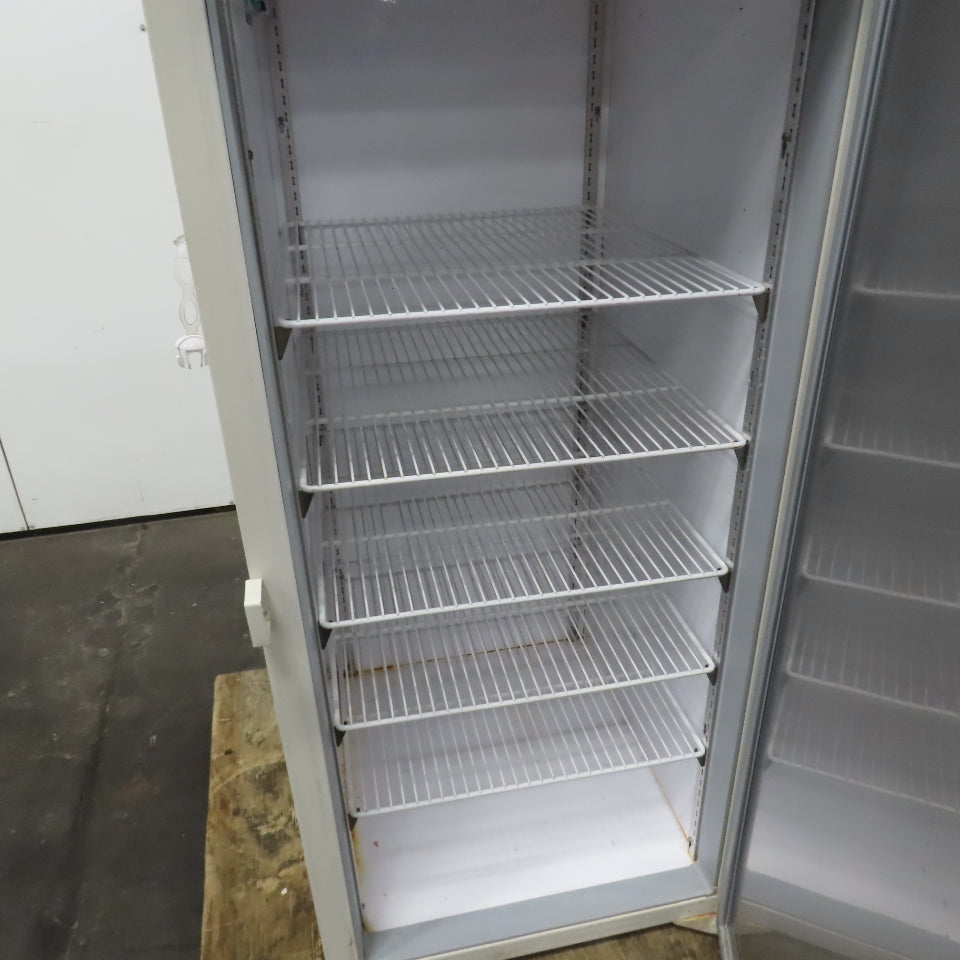 Thermo Fisher UGL2320A19 -20°C Upright Laboratory Temperature Freezer 115V