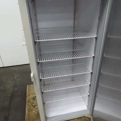 Thermo Fisher UGL2320A19 -20°C Upright Laboratory Temperature Freezer 115V
