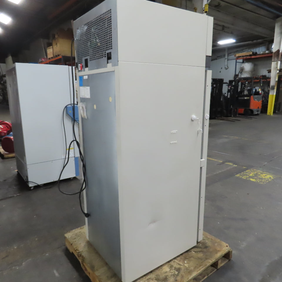 Thermo Fisher UGL2320A19 -20°C Upright Laboratory Temperature Freezer 115V