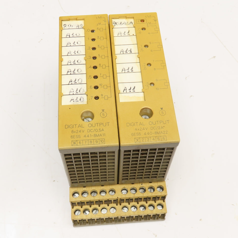 Siemens 6ES5-440-8MA22 6ES5-441-8MA11 Digital Output Module 24V