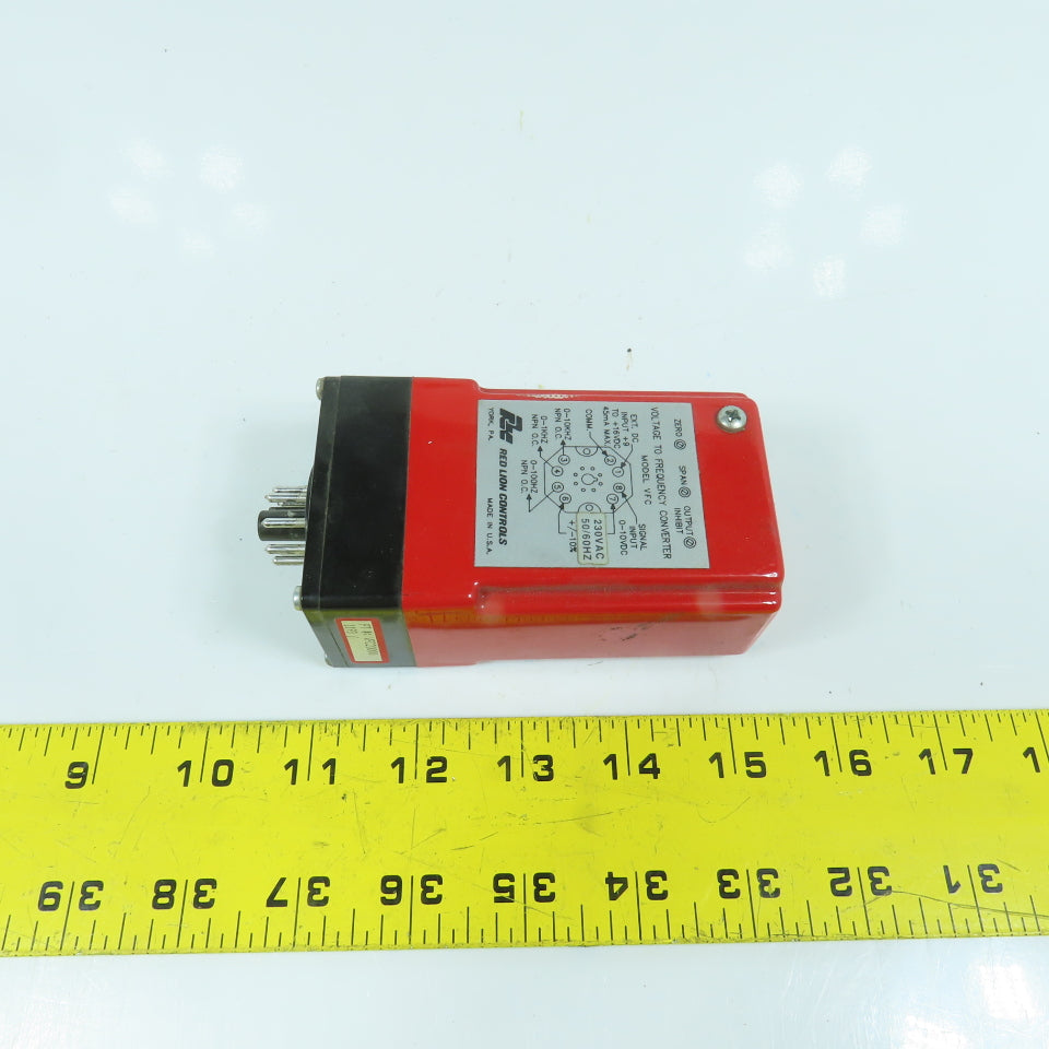Red Lion VFC Voltage To Frequency Converter Relay 230VAC 8-Pin