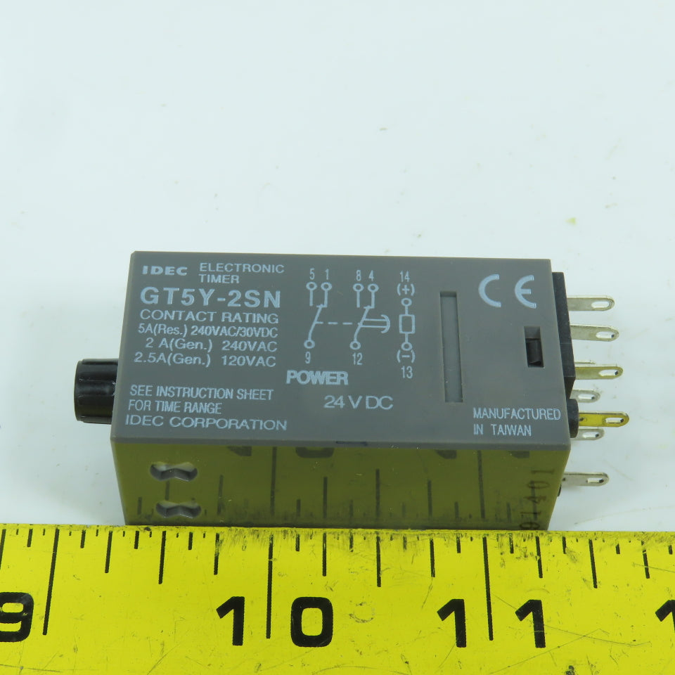 Idec GT5Y-2SN Electronic Timer Relay 24V DC Lot Of 2