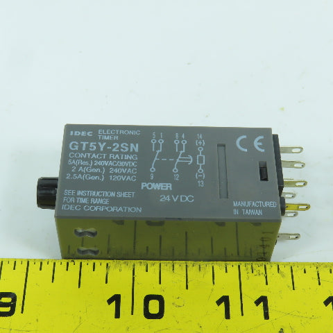 Idec GT5Y-2SN Electronic Timer Relay 24V DC Lot Of 2