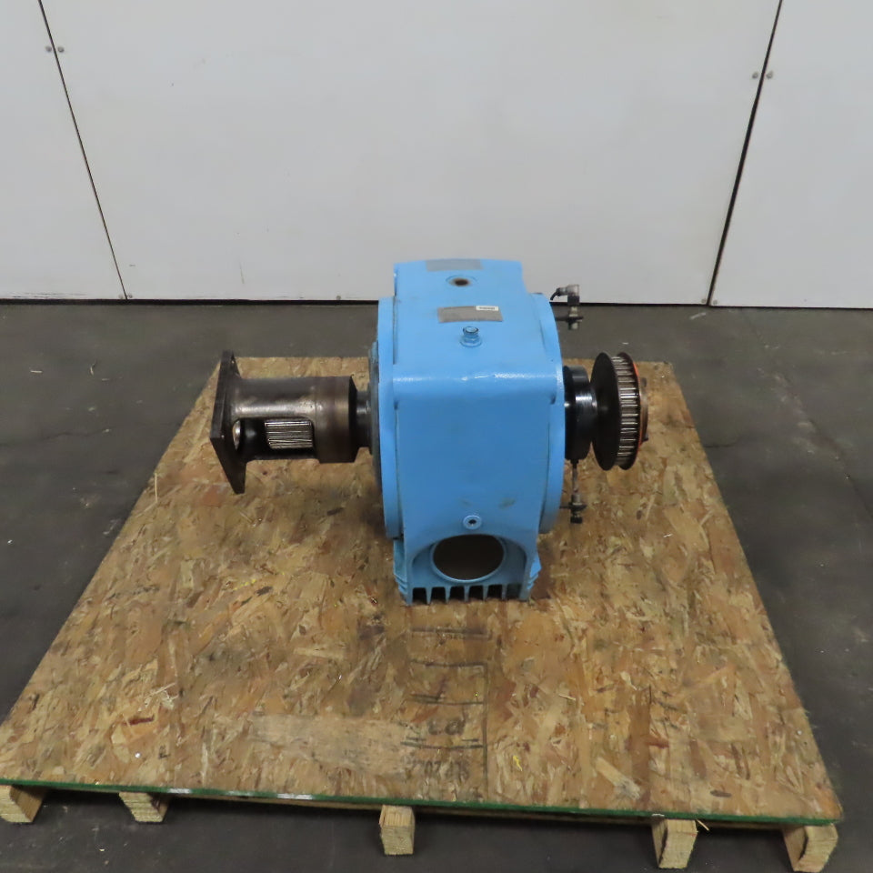 Sew-Eurodrive SA92 RF62 140.62:1 Ratio Parallel Shaft Helical Gear Reducer
