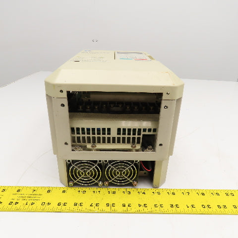 Yaskawa CIMR-G5E47P5 616G5 Varispeed 400V 7.5kW 0-460V AC Drive
