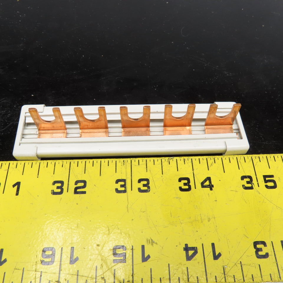 Siemens 5 ST 2 142 1Ph Bus Bar 240/415V 5 Point Lot Of 3