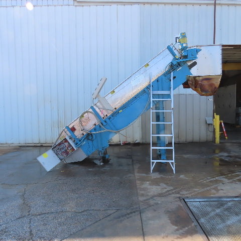 Milnor CONW304H 36" x 200" OAL Cleated Incline Batch Conveyor 480V 98" Disch.