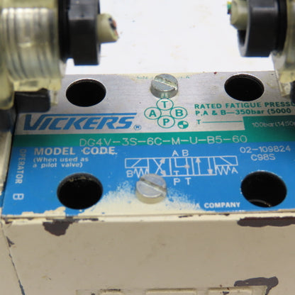Vickers DG4V-3S-6C-M-U-B5-60 3/4 Way Hydraulic Directional Valve 110V Coil