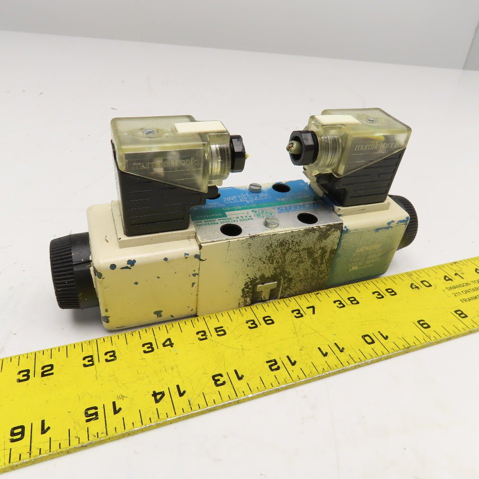 Vickers DG4V-3S-6C-M-U-B5-60 3/4 Way Hydraulic Directional Valve 110V Coil