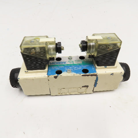 Vickers DG4V-3S-6C-M-U-B5-60 3/4 Way Hydraulic Directional Valve 110V Coil