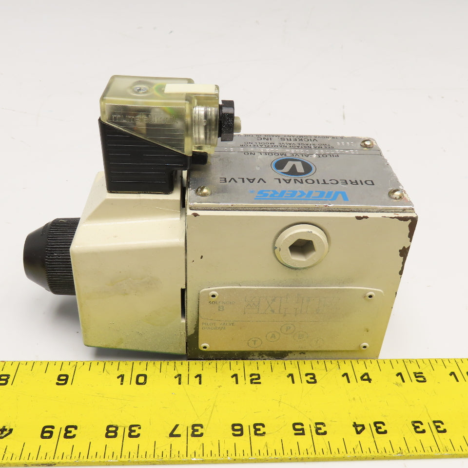 Vickers DG4S4 012B U B 60 Hydraulic Single Solenoid Directional Valve 110V