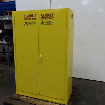 45 Gallon Flammable Storage Cabinet No Shelf 43"x 18" x 65" Tall