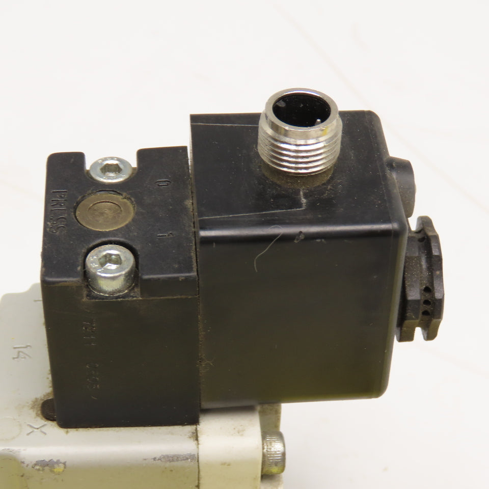Parker H1 6WXBG619000FC 3 Position Solenoid Valve 120V Coil 145 PSI
