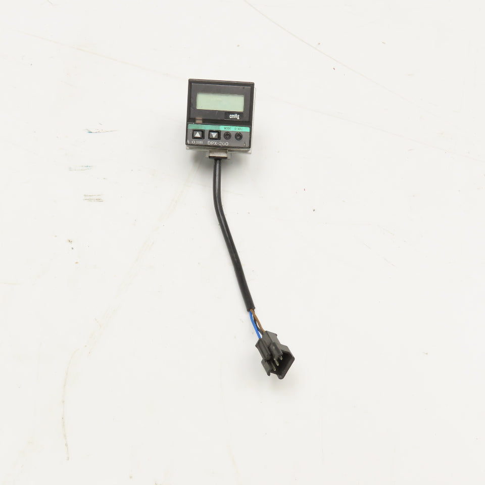 Sunx DPX-200 24VDC 1/8" NPT Pressure Sensor