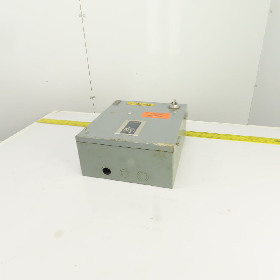 Allen Bradley 505-AAXD-3-104 Size 0 Reversing Contactor 120V Coil 2HP W/Overload