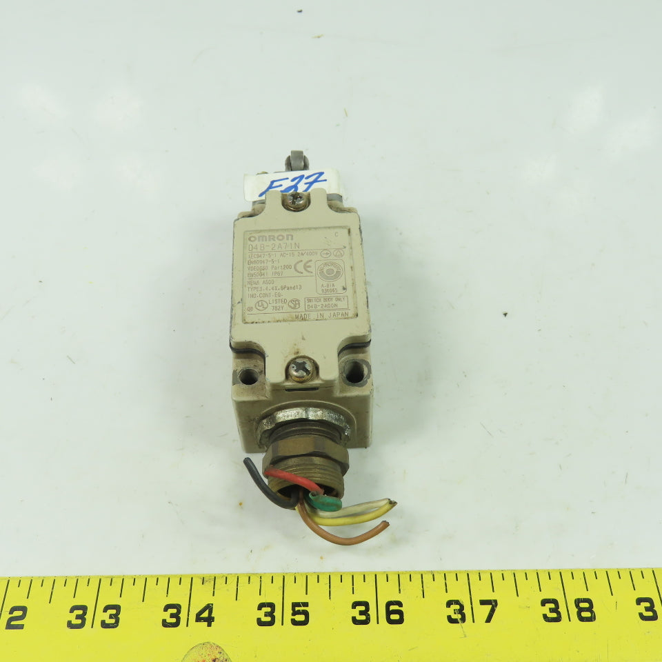 Omron D4B-2A71N Roller Plunger Limit Switch 400V 2A