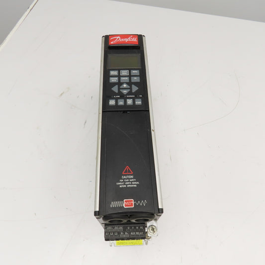 Danfoss VLT5004PT5B20STR3DLF00A00C0 380-500V 2.2kW 0.1-1000Hz AC Drive