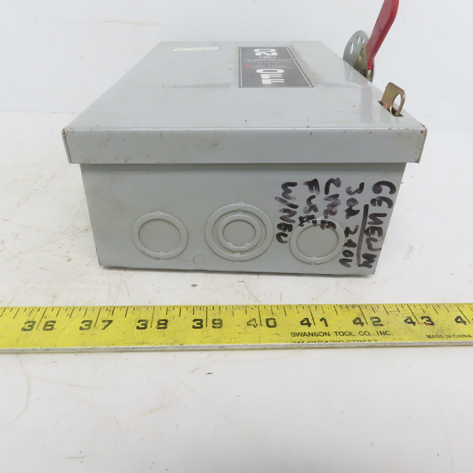 General Electric TG3221 Model 8 30A 240V 2P 1PH Fusible Safety Disconnect Switch