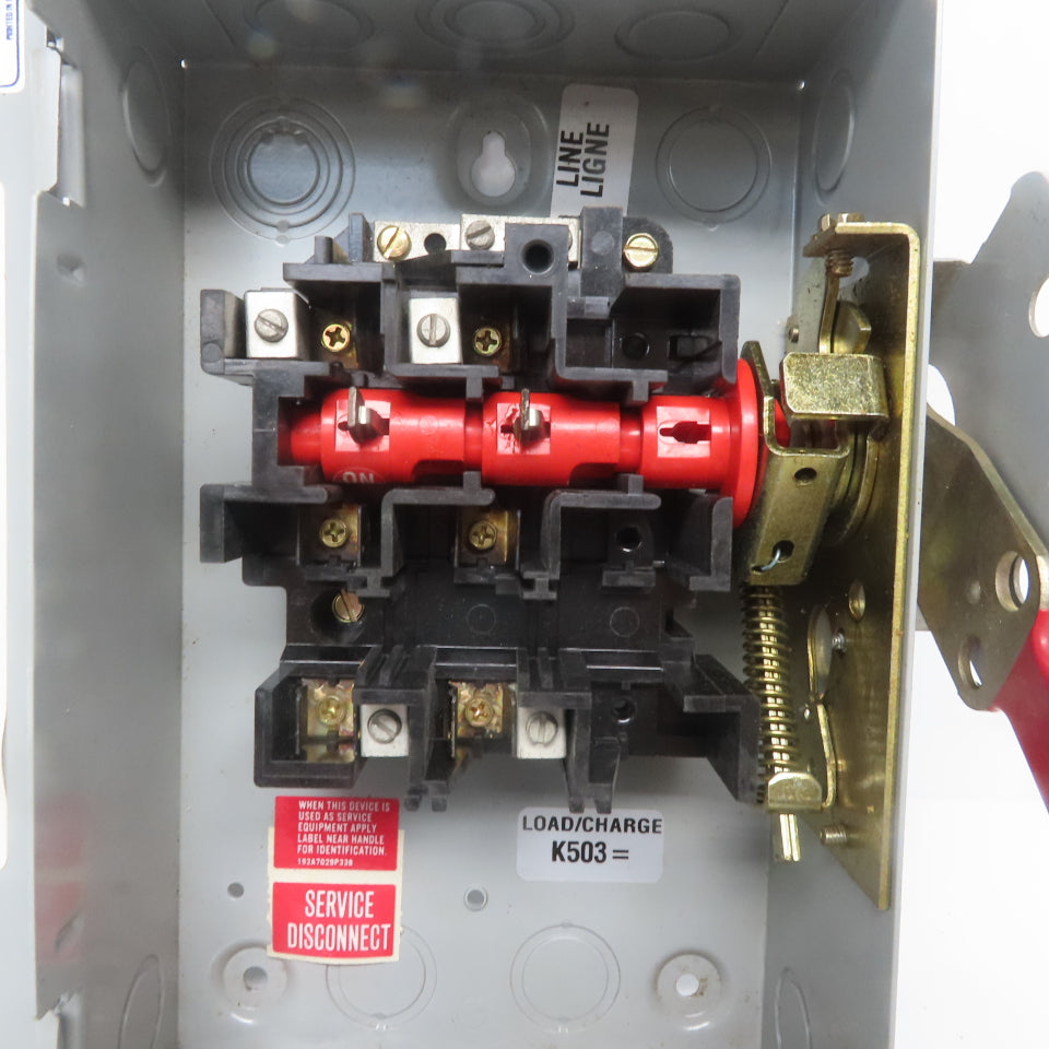 General Electric TG3221 Model 8 30A 240V 2P 1PH Fusible Safety Disconnect Switch