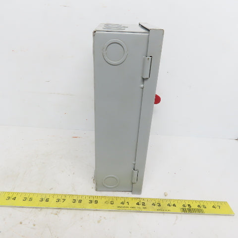 General Electric TG3221 Model 8 30A 240V 2P 1PH Fusible Safety Disconnect Switch
