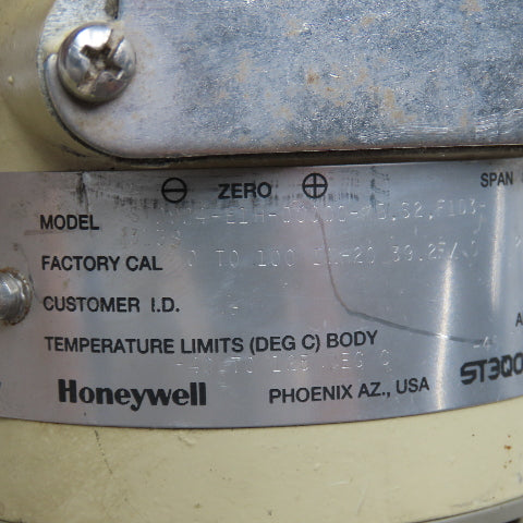 Honeywell STD924-E1H-00000-MB 1/2" NPT Differential Pressure Transmitter HAZLOC