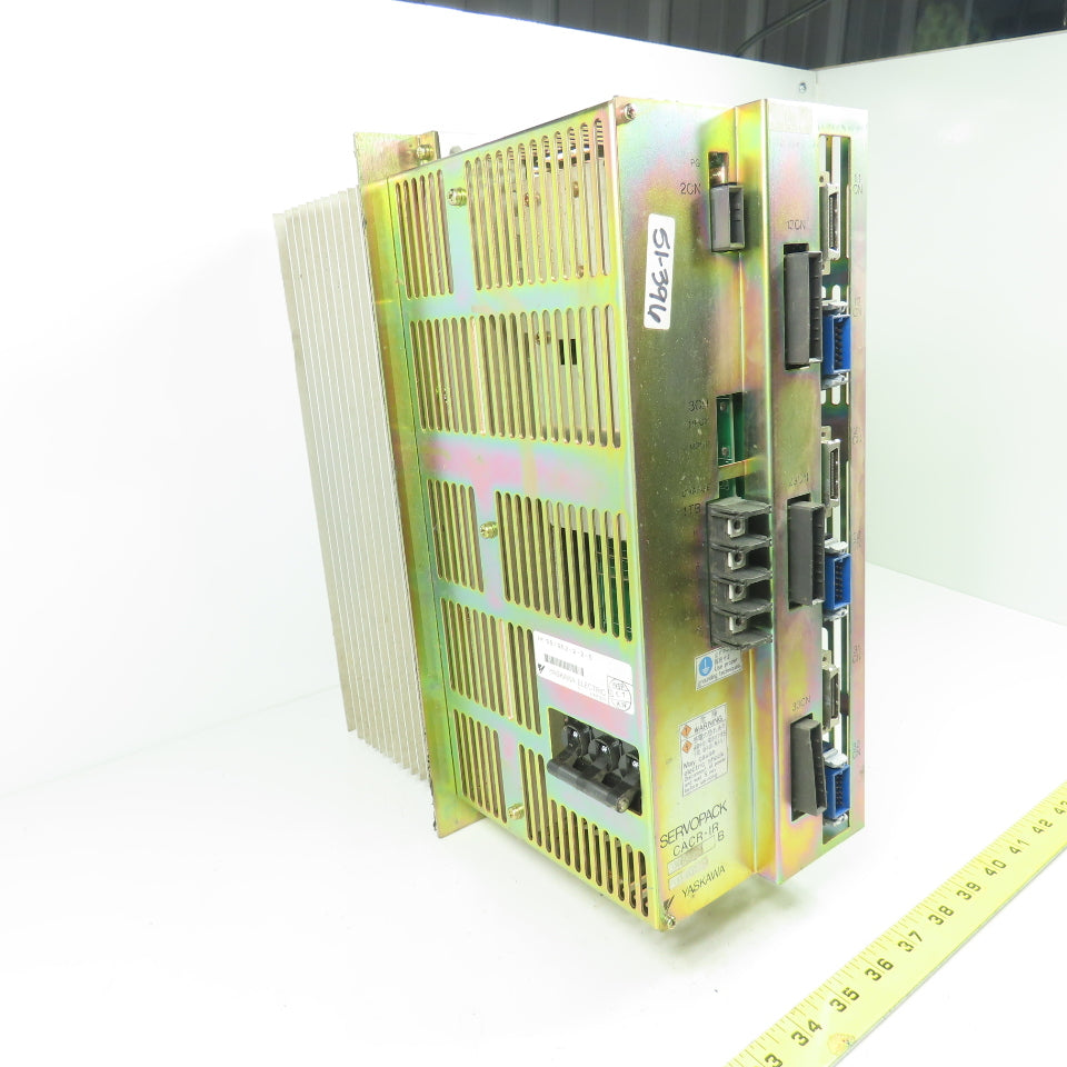 Yaskawa CACR-IR030303F Servopack Servo Drive 200VAC