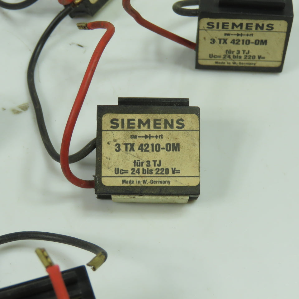 Siemens 3TX4210-0M 24-220VDC Surge Suppressors Lot Of 25