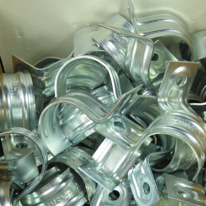 Minerallac 44563 1-1/4" One Hole Conduit Straps Lot Of 96