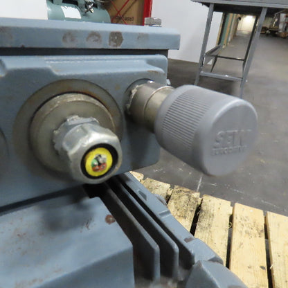 Sew KH97B 18.96:1 93RPM Output 1760RPM Rear Shaft 18.5kW 266/460V Gear Motor