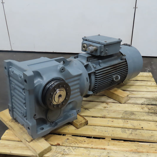 Sew KH97B 18.96:1 93RPM Output 1760RPM Rear Shaft 18.5kW 266/460V Gear Motor