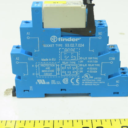 Finder 93.02.7.024 8-pin Relay Socket Din Rail 250V 10A Lot of 2