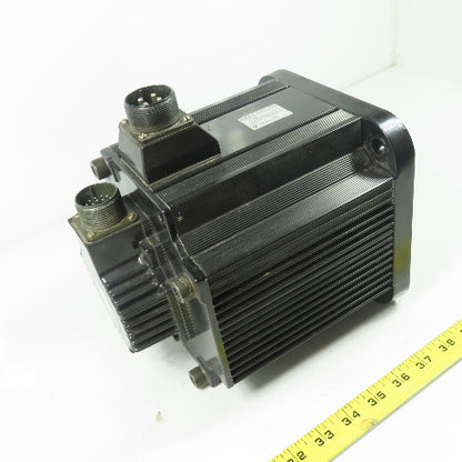Yaskawa SGMG-44V 2AB 4.4kw AC Servo Motor 200V 1500RPM